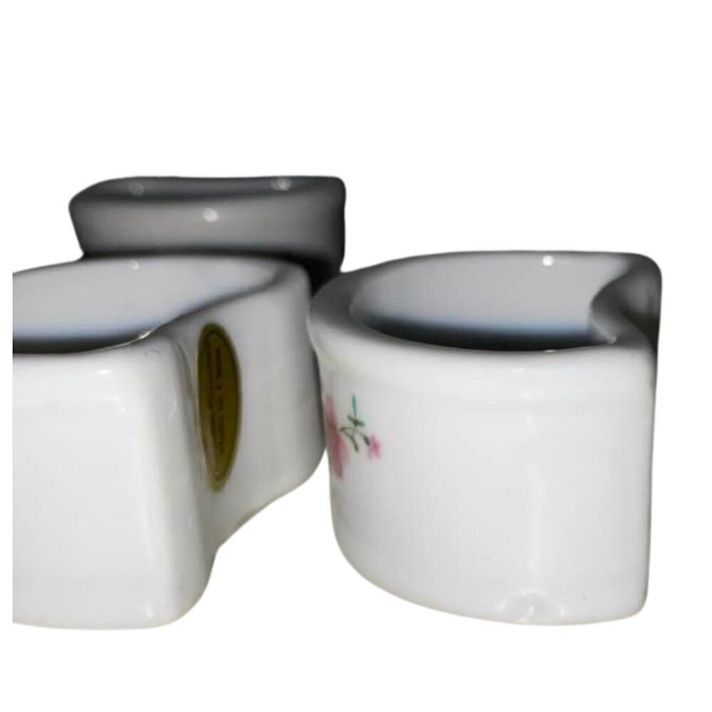 Porcelain White and Floral Shabby Chic Style Vintage Napkin Rings Set Of 4 - Picture 3 of 5